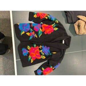 Vintage cardigan floral sweater medium angora hair and lambswool